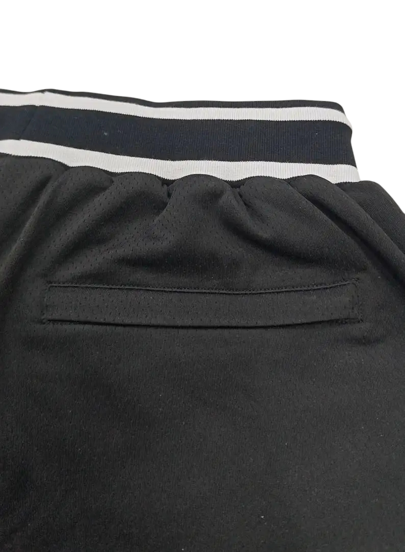 HeartfeatherEqual basketball shorts